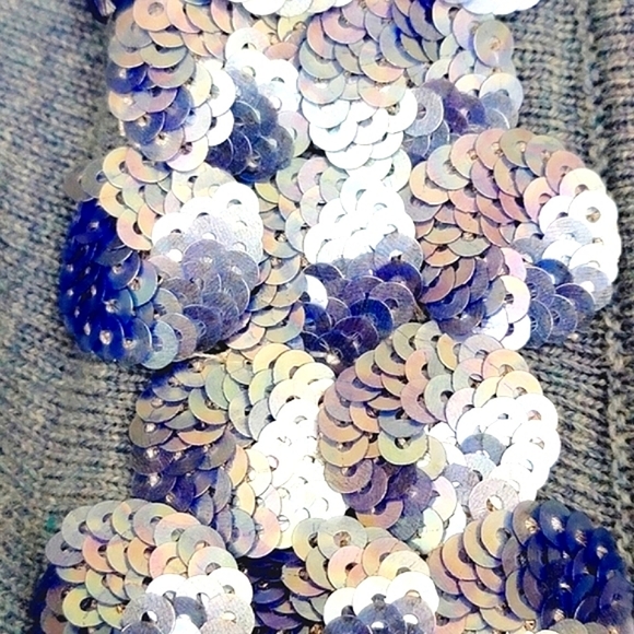 Robbi & Nikki Belted Cashmere Cardigan Sweater - Picture 5 of 10